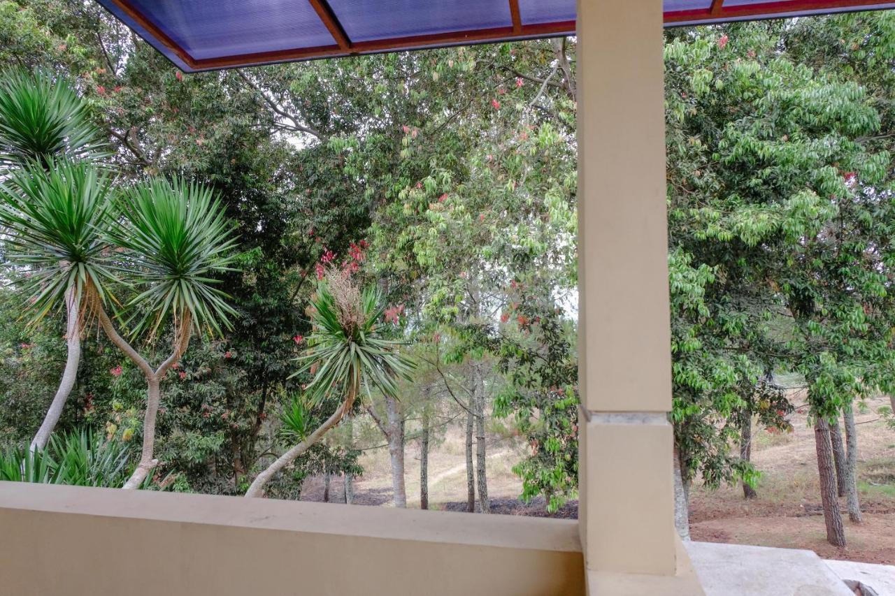 Spot On 1767 Villa Anggur Panderman Batu  Exterior photo
